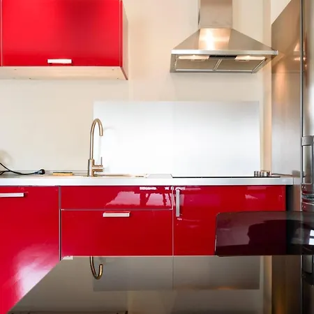 Altido Bright Studio For 2 Close To Apartment